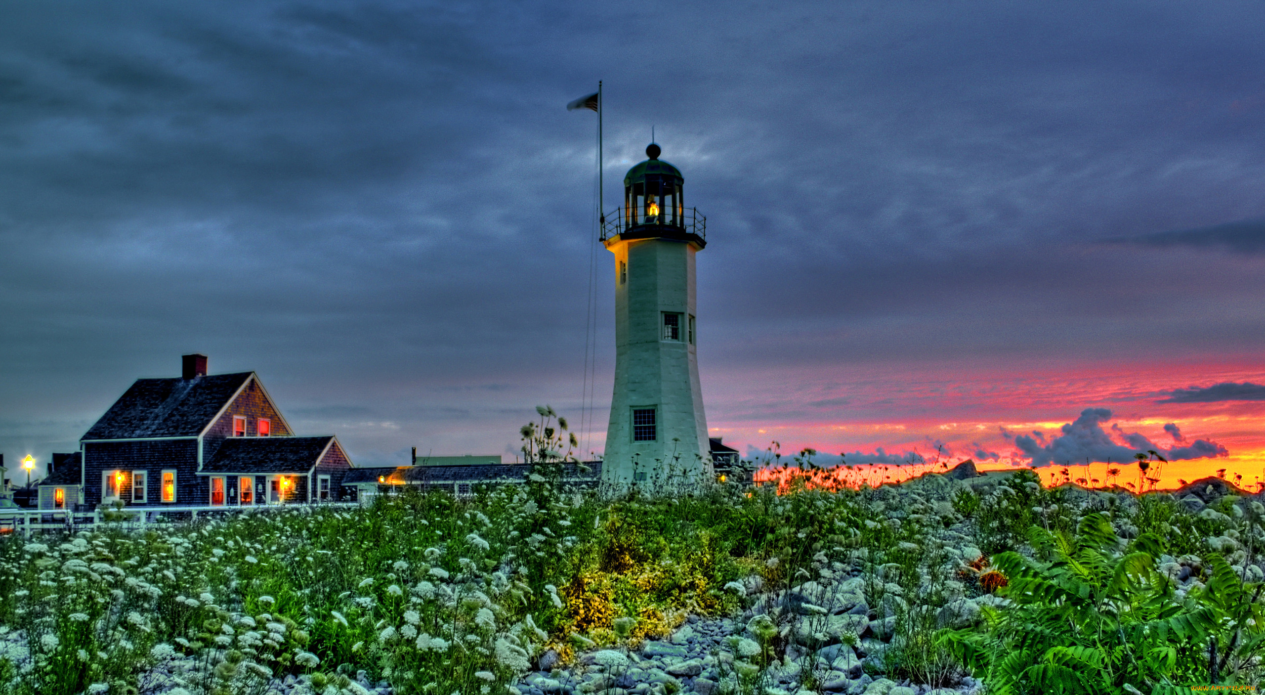 Обои The Lighthouse Природа Маяки, обои для рабочего стола, фотографии the,  lighthouse, природа, маяки, цветы, маяк, луг, дом, закат Обои для рабочего  стола, скачать обои картинки заставки на рабочий стол.